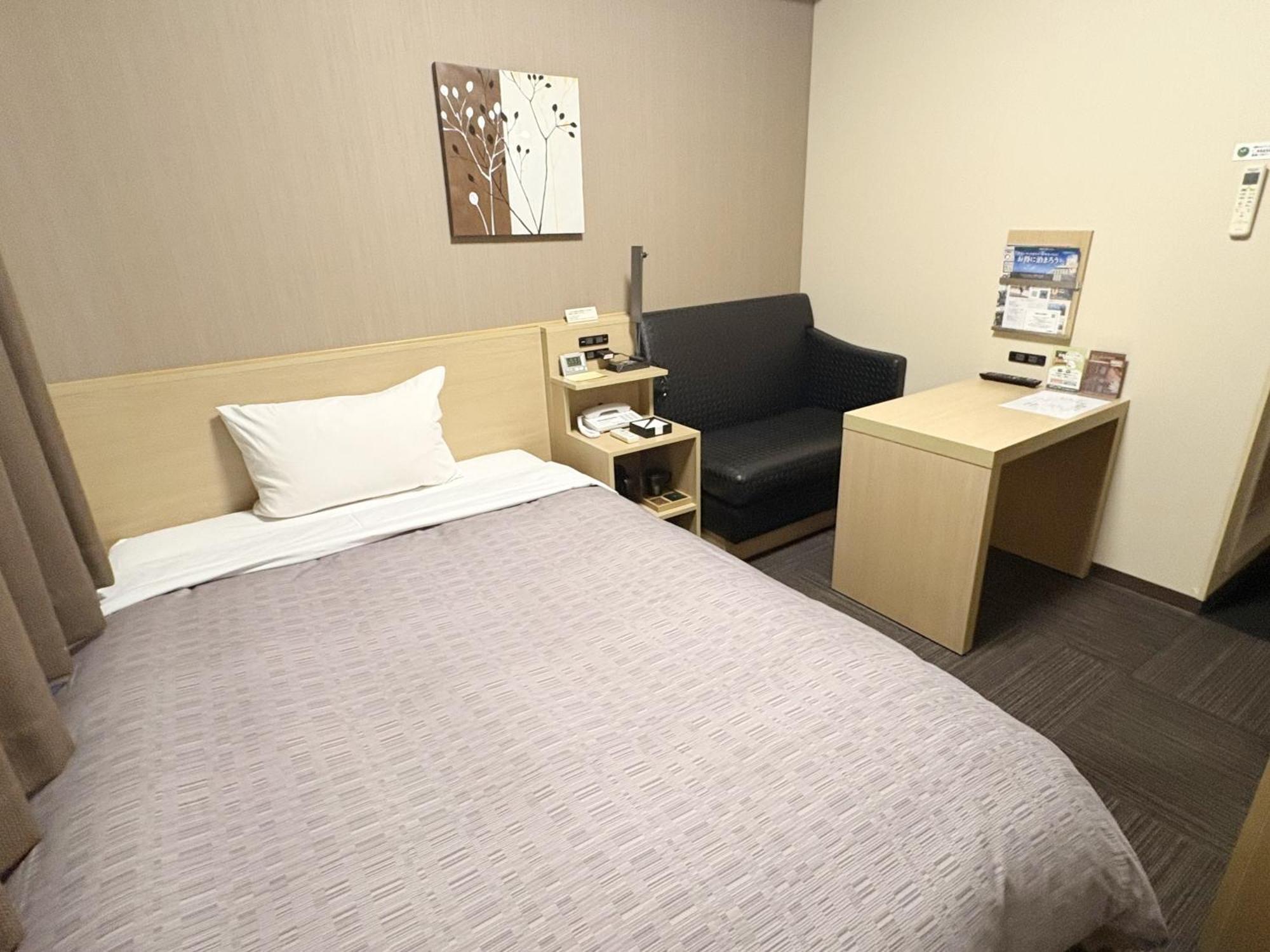 Hotel Route-Inn Utsunomiya Yuinomori -Lightline Yuinomori Nishi Ekimae- Ngoại thất bức ảnh